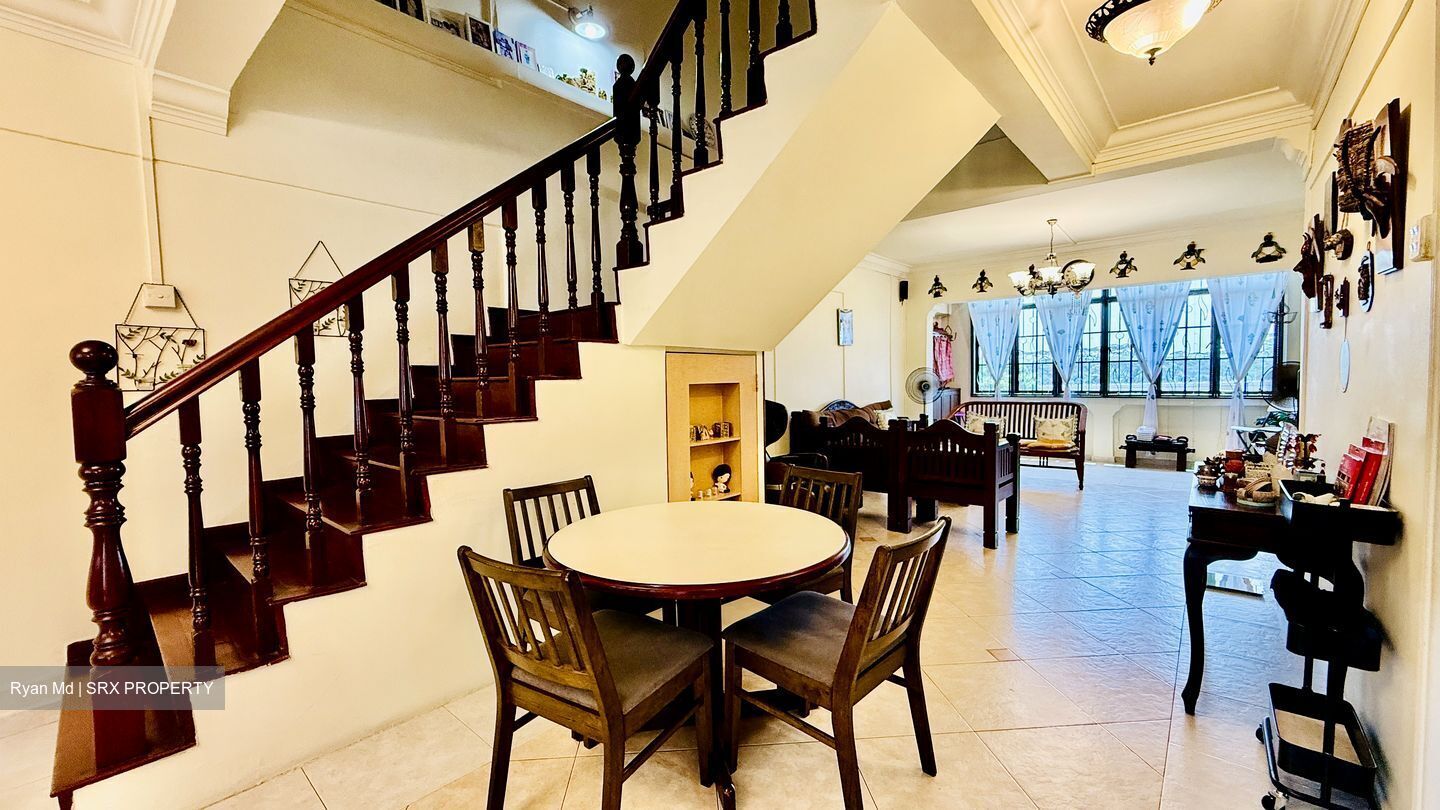 Jurong West Street 42 (Jurong West),  #607268681